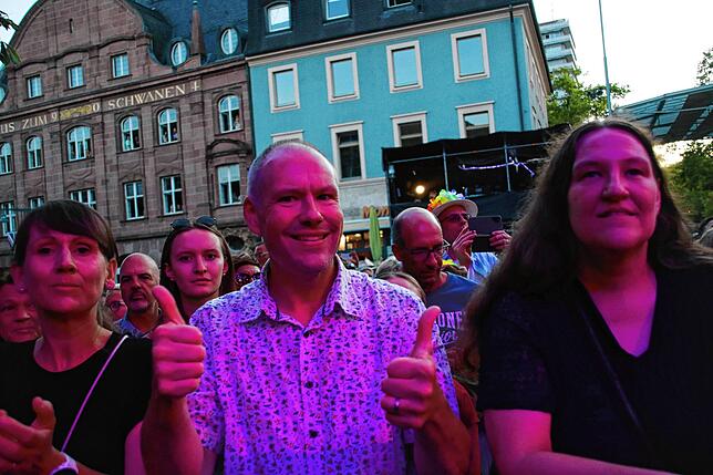Bild 9: Stimmen-Festival 2025: The Great Leslie begeistert das Publikum in Lörrach