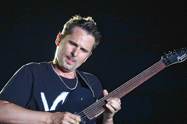 Bild 5: Einer der Topacts am Sonntag: Muse rockt beim Southside