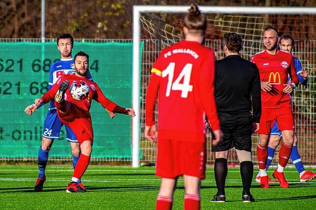 Bild 6: FC Erzingen siegt mit 4:1 beim FC Wallbach &ndash; und wir haben Bilder!