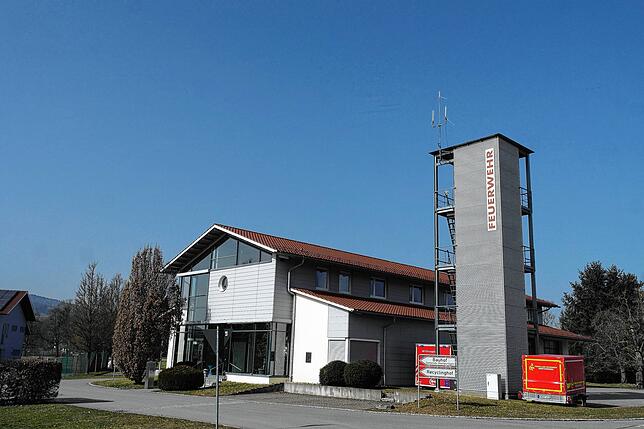 Umbau und Sanierung des Feuerwehrgerätehauses standen 2023 erneut auf der Tagesordnung des Gemeinderats.