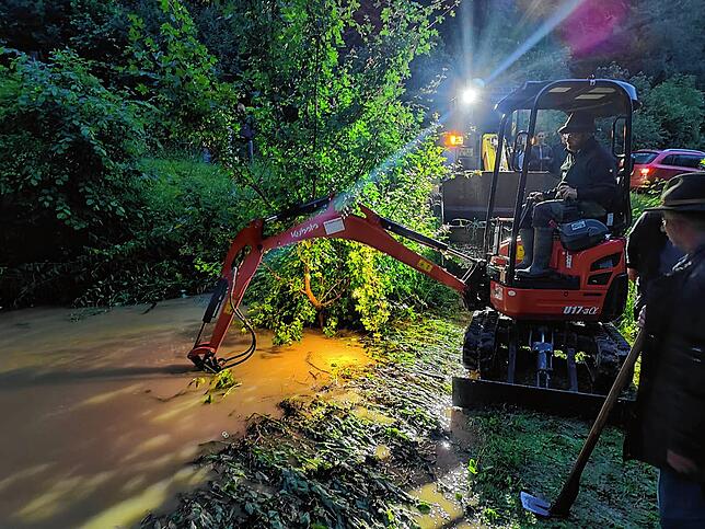 In Tengen hat das Unwetter besonders stark zugeschlagen: Der Ortsteil Uttenhofen wurde von den Wassermassen geradezu überschwemmt.