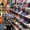 Cornelia Immler ist schon lange beim Schuhhaus Kammerer dabei. Nun hat mit ihr der Schlussverkauf begonnen.