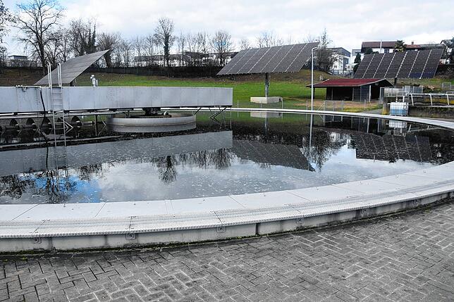 Sogenannte Freiflächen-Photovoltaikanlagen sind bereits Teil der Energieversorgung der Klärwerke in Bad Säckingen.