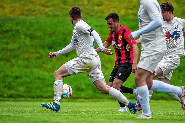 Bild 23: FSV Rheinfelden gewinnt beim FC Erzingen mit 6:1 &ndash; und wir haben Bilder!