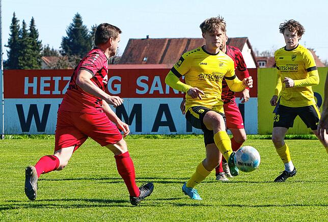 Bild 14: SV Denkingen besiegt FV Walbertsweiler-Rengetsweiler 3:1. Wir waren mit der Kamera dabei!