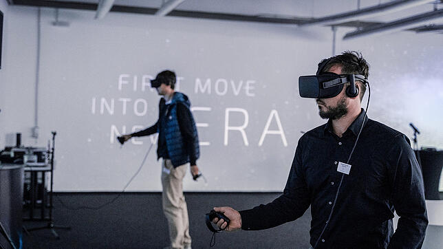 Während der IBO-Messe wird es erstmals einen digitalen Zukunftsraum geben. Jungen Besuchern sollen Einblicke in die Welt von Virtual ...