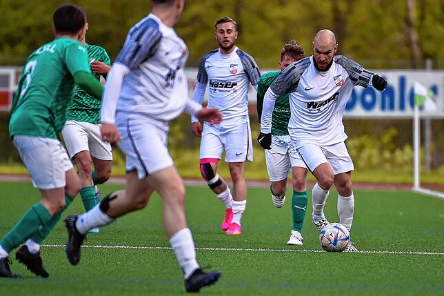 Bild 23: VfB Waldshut unterliegt mit 1:4 beim FC Zell – und wir haben Bilder!