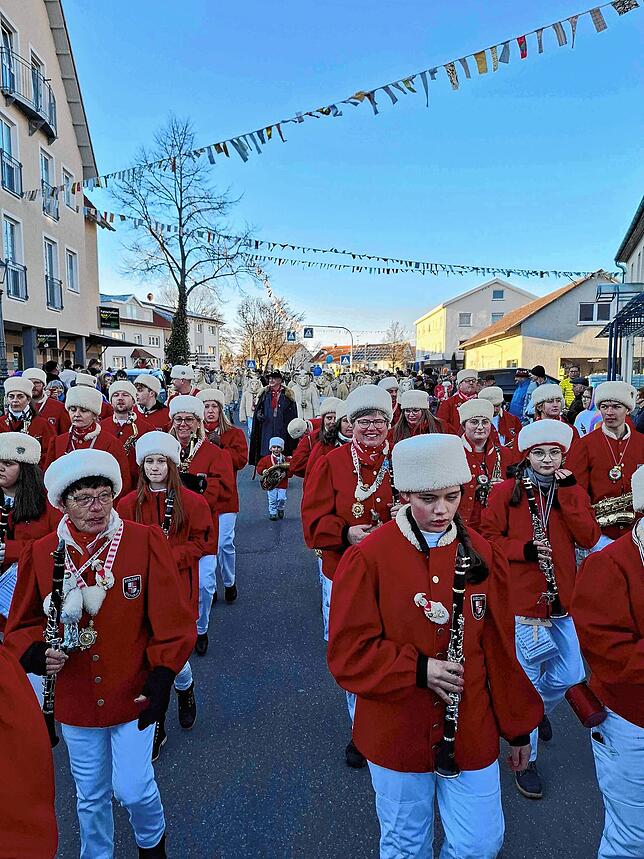 Bild 26: Alle Bilder vom Jubiläumsumzug Bockzunft Stetten am kalten Markt