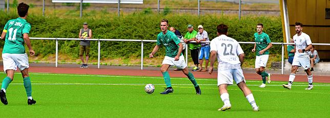Bild 23: FC Zell besiegt den SV Blau-Weiß Murg mit 2:0 – und wir haben Bilder!