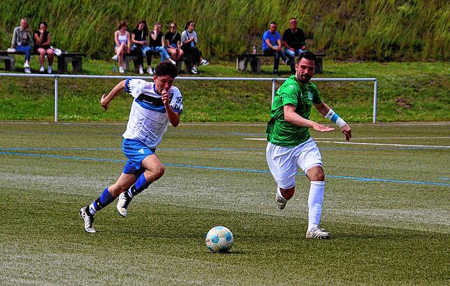 Bild 24: Die besten Bilder vom Bezirksliga-Spitzenspiel FV Tennenbronn gegen FC Furtwangen