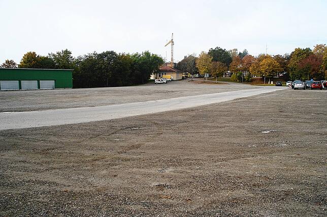 Auch der Festzeltplatz in Tengen, an dem demnächst der Schätzele-Markt stattfindet, könnte als Standort für eine Notunterkunft in Frage ...