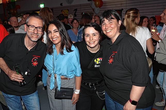 Bild 5: Konstanz: Party mit dem Fanfarenzug Blatz: 75 Jahre alt und kein bisschen leise – im Gegenteil!