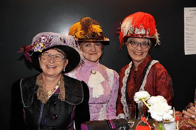 Bild 8: Ein Abend in Samt und Seide: Die Villinger alten Jungfere zeigen eindrucksvolle Eleganz – die Bilder!