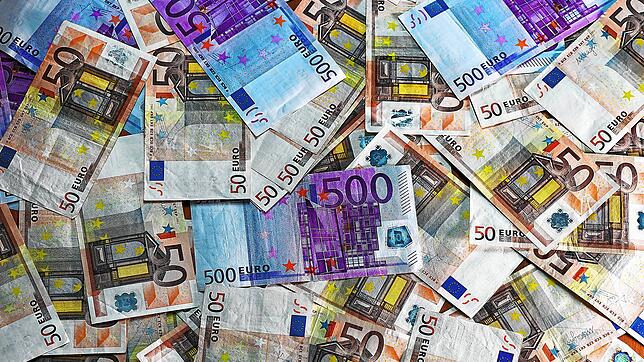 Was machen mit dem Geld auf der Bank? Weil es eine Menge Negativzinsen kostet, gibt es die Stadt Bad Säckingen jetzt lieber aus.