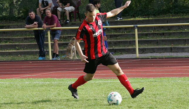 Bild 8: FC Geißlingen siegt beim FC 08 Bad Säckingen mit 2:0 &ndash; wir haben die Bilder!
