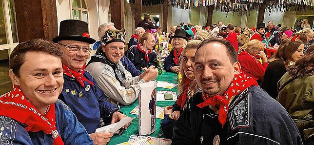 Bild 23: Bad Dürrheim ist beim Narrenzunftball im Fasnetsrausch