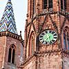 Am Dienstag passten die Uhrzeit und der Glockenschlag am Villinger Münster nicht zusammen. Ende September soll die Abnahme durch den ...