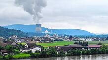 Die Revision im Kernkraftwerk Leibstadt ist beendet. Seit Freitag, 31. Mai, ist die Dampffahne wieder zu sehen, wie hier in Waldshut.