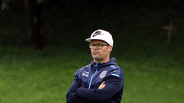 Trainer Oliver Wittich und der TuS Immenstaad