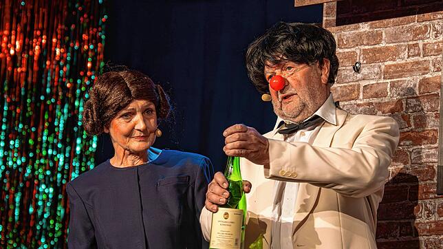 Claudia Zähringer (64) und Norbert Heizmann (72) sind überregional die bekanntesten Gesichter der Konstanzer Fasnacht. Sie treten seit ...