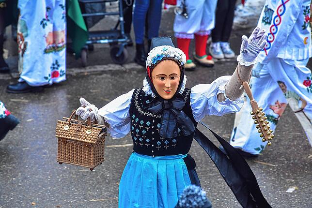 Die Tracht ist ebenfalls ein Häs, das in den 1920er Jahren wohl zur Dauchinger Fasnacht gehörte.