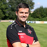 Trainer Daniel Schwager ist mit dem FV Walbertsweiler-Rengetsweiler in Zugzwang.