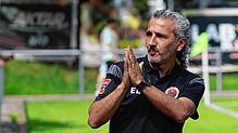 Seit dem 15. August 2025 Trainer des Türk. SV Singen: Engin Özdemir (56).