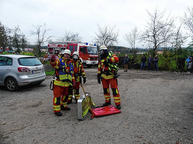 Bild 31: Herbstübung der Freiwilligen Feuerwehr Bermatingen – hier gibt es die Bilder!