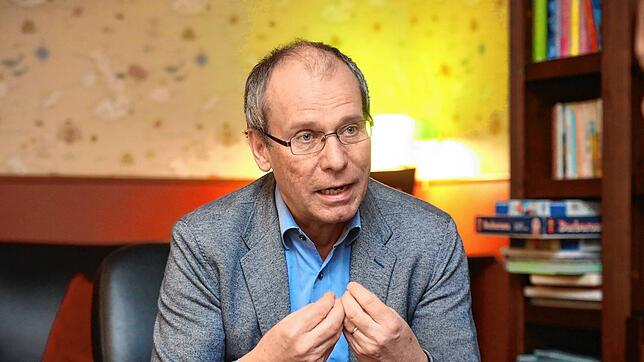 Bernd Fitzenberger ist Direktor des Forschungsinstituts IAB