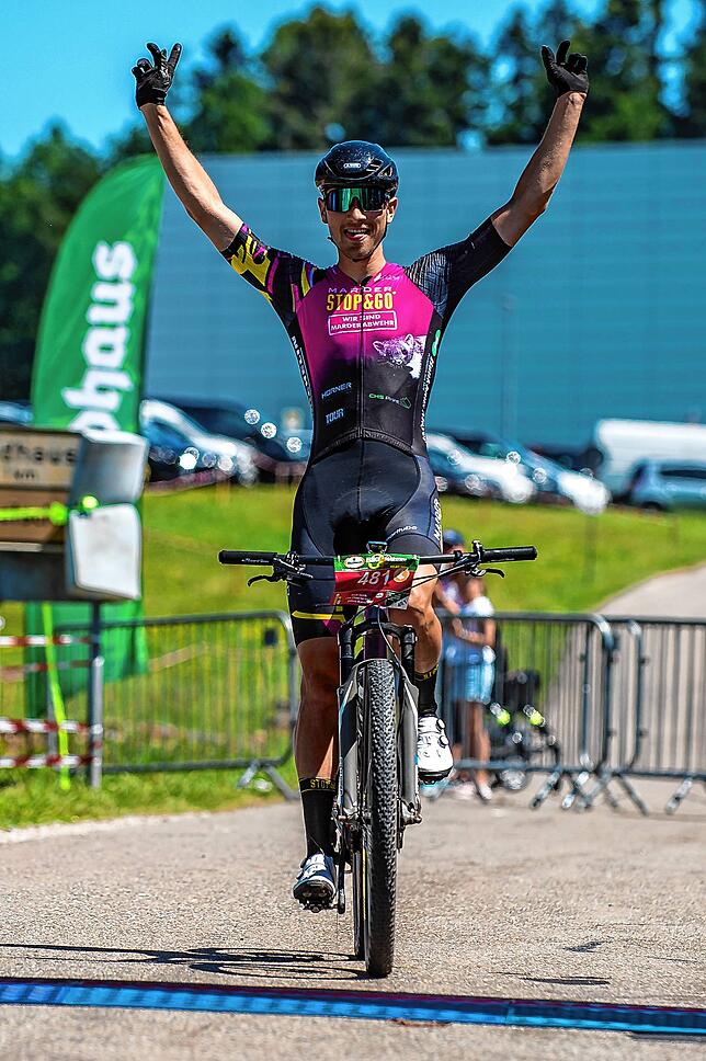 Bild 40: Starke Lokalmatadoren bei Waldhaus Bike-Marathon des VBC Waldshut-Tiengen &ndash; und wir haben Bilder!
