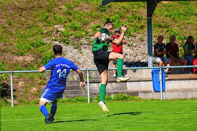 Bild 2: SV Karsau gewinnt das Aufsteiger-Derby gegen den SV Herten II mit 2:0 &ndash; und wir haben Bilder!