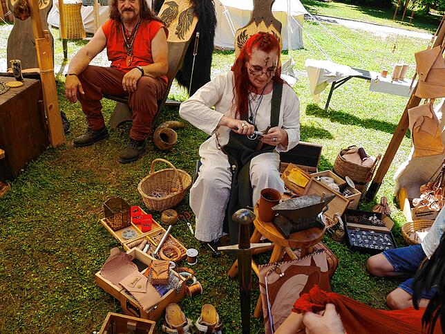 Bild 15: Jubiläum in Binningen: Mittelalter, Musik und Markt – das war das große Festwochenende für Jung und Alt