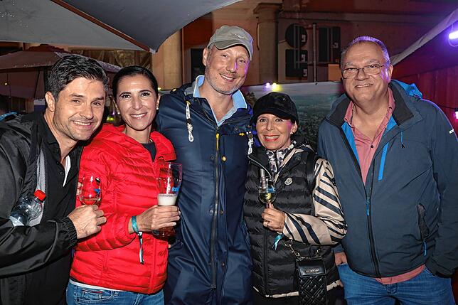 Bild 23: Endlich Wochenende! Das feiern die Besucher beim Konstanzer Weinfest 2025