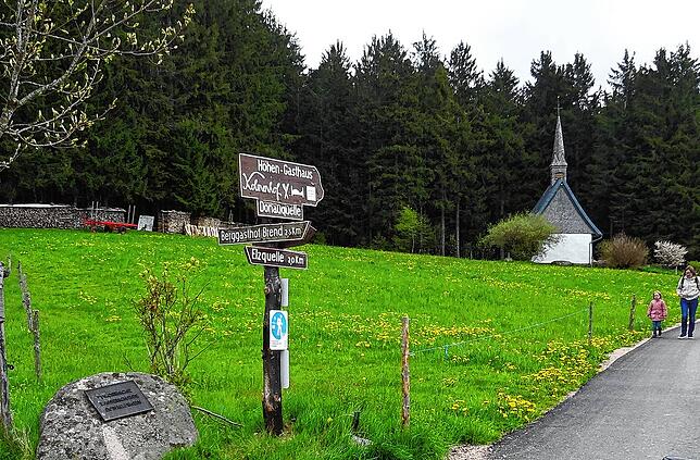 Die Martinskapelle ist erreicht &ndash; und die Bregquelle ist gleich daneben.