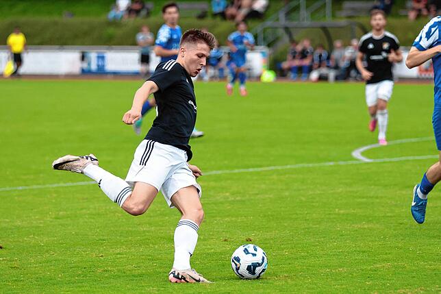 Neuzugang in Action: Marc Schäuble wechselte vom FC Wallbach zum SV 08 Laufenburg und stand im Halbfinale des Grieshaber-Cups gegen den ...