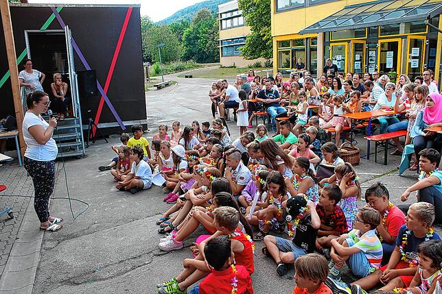 Die Eichbergschule wurde mit Einführung der Ganztagsbetreuung noch wichtiger. Groß ist das Interesse am Sommerfest der Ganztagsbetreuung ...