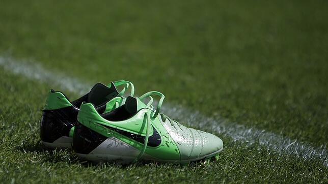 Die Kickschuhe nicht anziehen wollen die Fußballer des SC Konstanz-Wollmatingen. Sie wollen nicht gegen den FC Anadolu Radolfzell antreten.