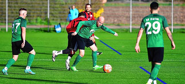 Bild 5: SV Herten besiegt den SV Jestetten im Kellerduell mit 3:2 &ndash; und wir haben Bilder!