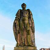 Die Statue von Großherzog Leopold I. hat zum wiederholten Mal nur eine Hand.