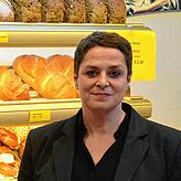 Veronika Wäscher-Göggele, Frauen- und Familienbeauftragte des Bodenseekreises, bei einer Aktion gegen Gewalt an Frauen.