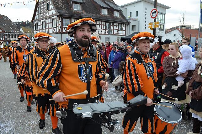Bild 28: Eigeltinger Narrentage: Der Sonntagsumzug in Bildern (4)