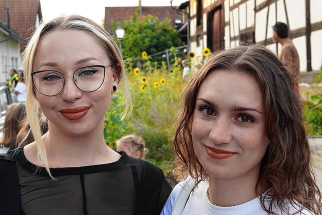 Bild 17: Hunderte Besucher genossen das 52. Bermatinger Weinfest