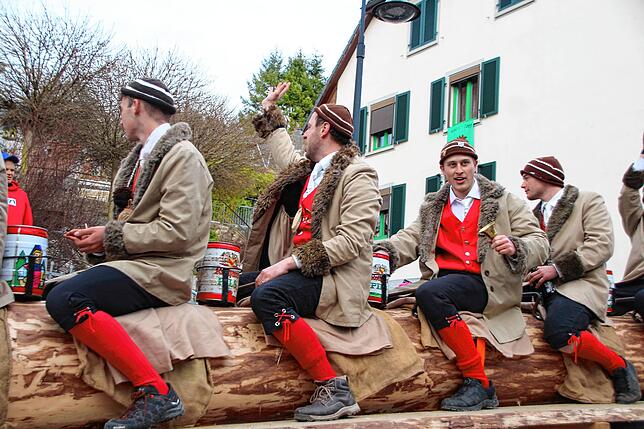 Bild 1: Bilder vom Umzug beim 35. Schlüchttalnarrentreffen &ndash; Teil 1