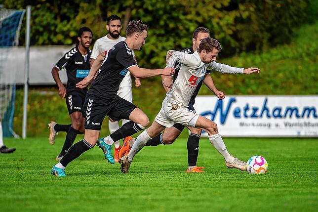 Bild 44: FC Erzingen trotzt Tabellenführer VfR Hausen ein 1:1 ab &ndash; und wir haben Bilder!