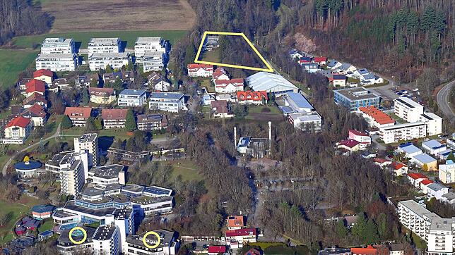 Das Kurgebiet Bad Säckingen aus der Luft. Markiert sind die Bauprojekte.