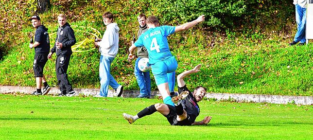 Bild 6: FC Wittlingen gewinnt Spitzenspiel beim SV Buch mit 3:0 – und wir haben Bilder!