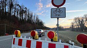 Seit der Eröffnung des B33-Tunnels Waldsiedlung ist die L220-Verbindung zwischen Reichenau-Waldsiedlung und Konstanz-Wollmatingen ...
