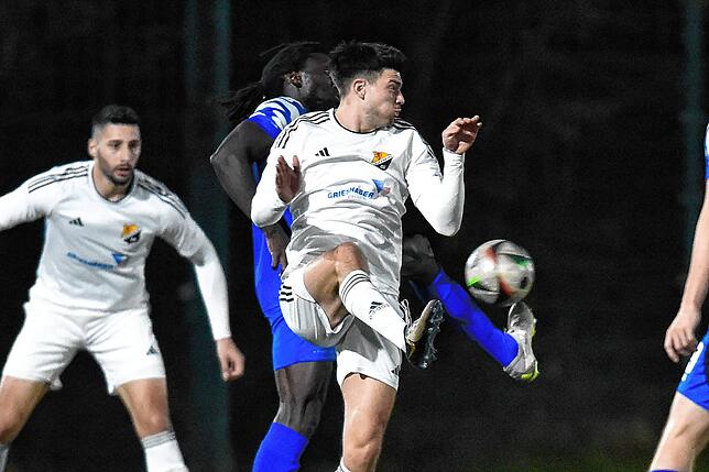 Bild 13: SV 08 Laufenburg spielt 2:2 gegen den SV Weil – und wir haben Bilder!