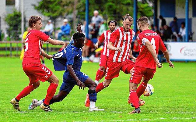 Bild 23: Die besten Bilder vom Verbandsliga-Duell zwischen SC Konstanz-Wollmatingen und dem SC Pfullendorf