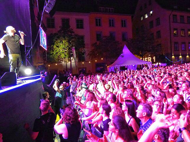 Zuletzt hat Rea Garvey bei einem Auftritt im Jahr 2019 sein Publikum in Schaffhausen begeistert. (Archivbild)